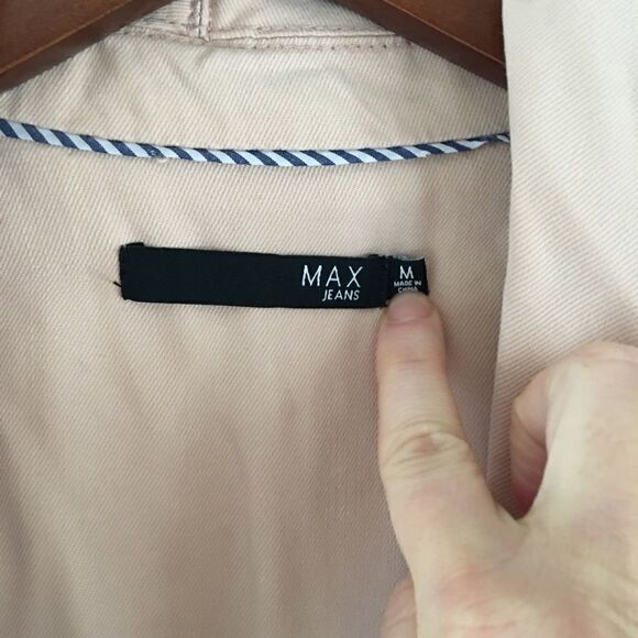 Max Jeans drawstring spring vest | Size Medium - Picture 3 of 5